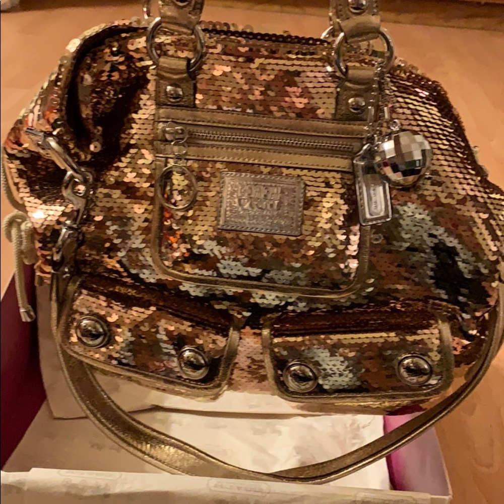 NWOT Coach Poppy Sequin purse
